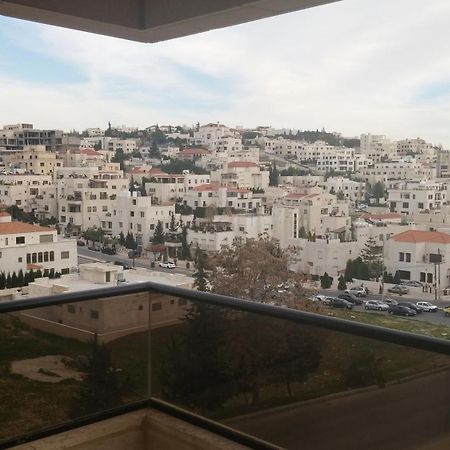 Cozy Dair Ghbar Apartment Amman Buitenkant foto